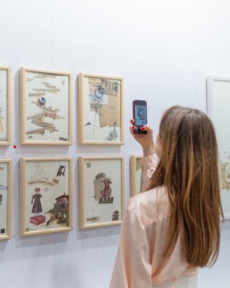 Art Market Budapest image 3