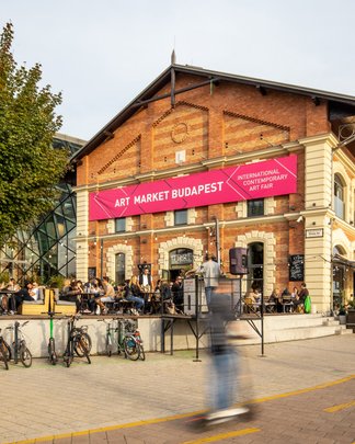 Art Market Budapest image 4